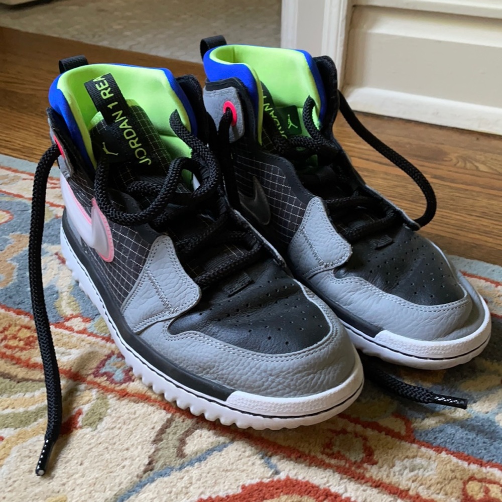Jordan 1 React